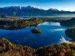 5 Pulau Tercantik di Indonesia