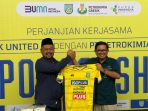 Gresik United dan Petrokimia Gresik