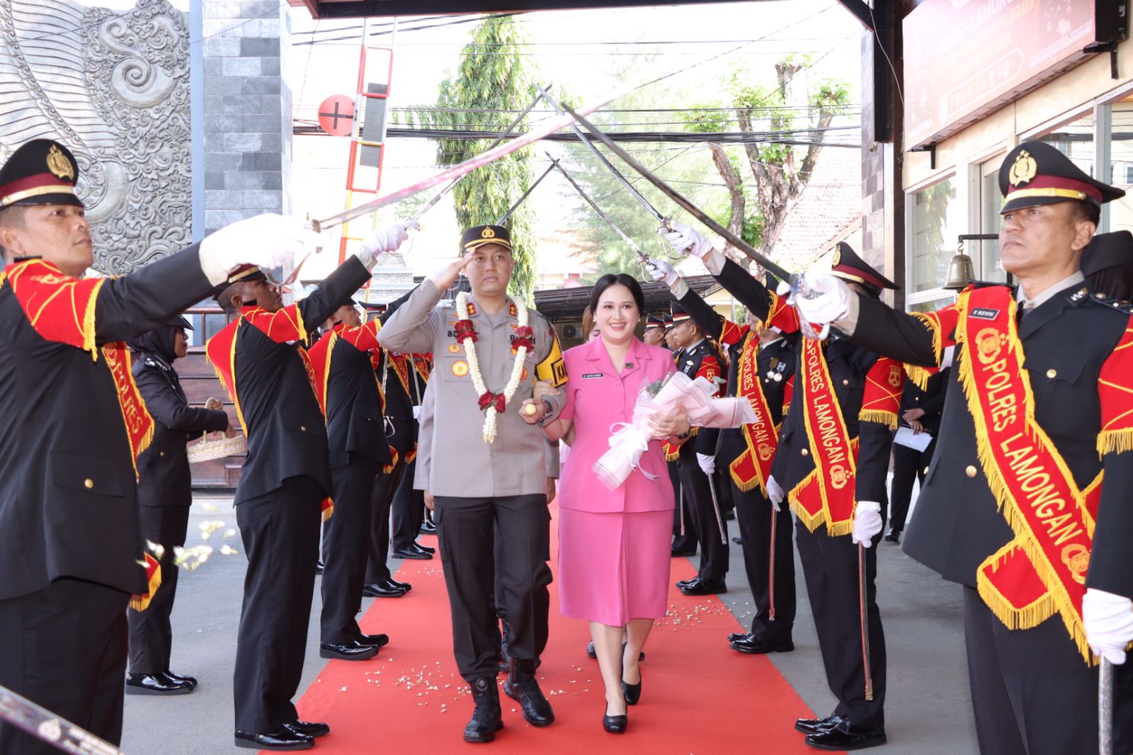polres lamongan 2