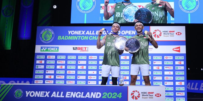 1803 Naskah Olahraga Badminton All England 2