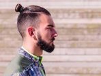 Rekomendasi Potongan Pria Rambut Panjang, Yuk Simak! 4 WhatsApp Image 2024 03 27 at 11.35.50