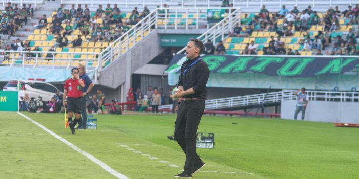 1604 Naskah Olahraga Hasil Liga 1 Persebaya vs Dewa United 2