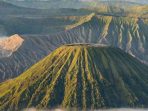 Gunung a7dp9enL1b