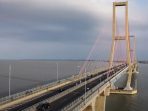 JEMBATAN SURAMADU JEMBATAN SURAMADU