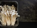 jamur enoki