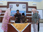 trenggalek terima bantuan
