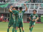 1006 Naskah Olahraga Liga 1 Persebaya 3