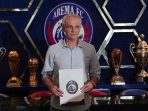 2506 Naskah Olahraga Arema FC Pelatih Baru
