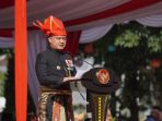 Pj Wali Kota Batu Aries Agung Paewai memimpin Upacara Peringatan Hari Lahir Pancasila ke-79 tahun 2024 di Kota Batu, Sabtu (1/6).