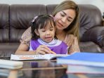 belajar membaca anak TK