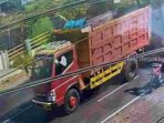 TRUK MAUT