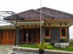 dak berlapis genteng