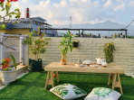rooftop area makan