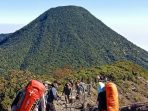 GUNUNG GEDE