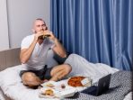 makan dikamar makan dikamar