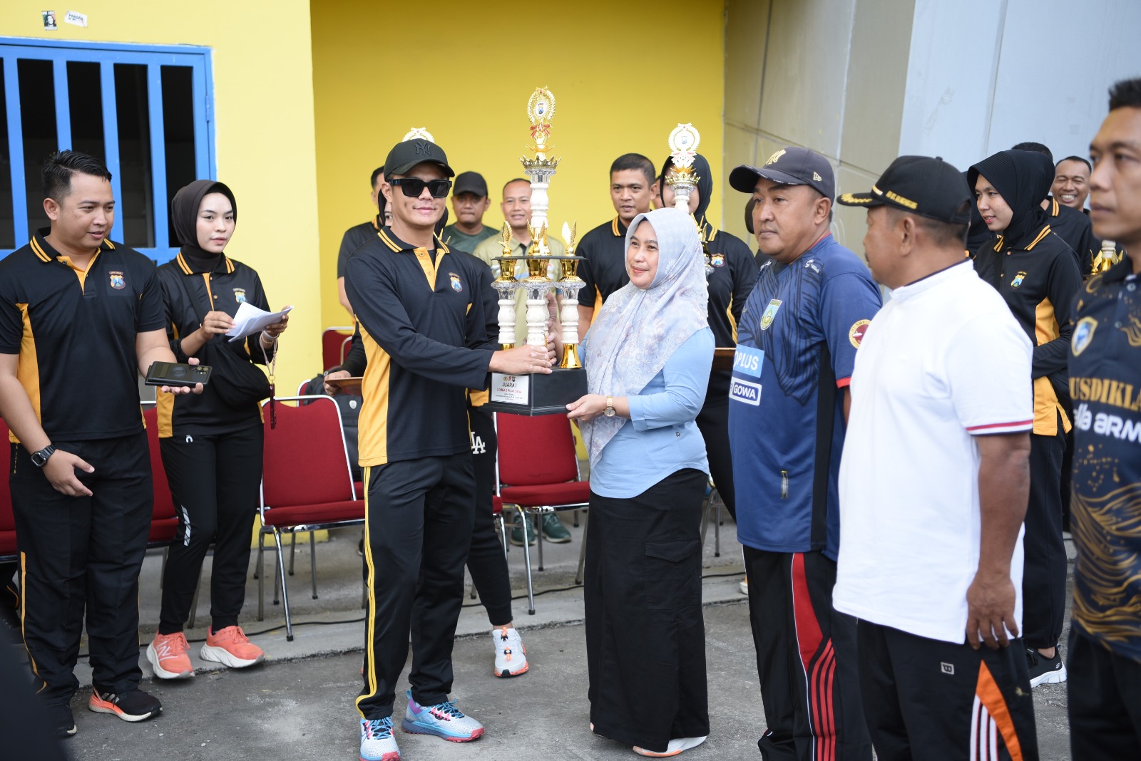 1c729677 1493 4906 aefd ab41a236fcb2