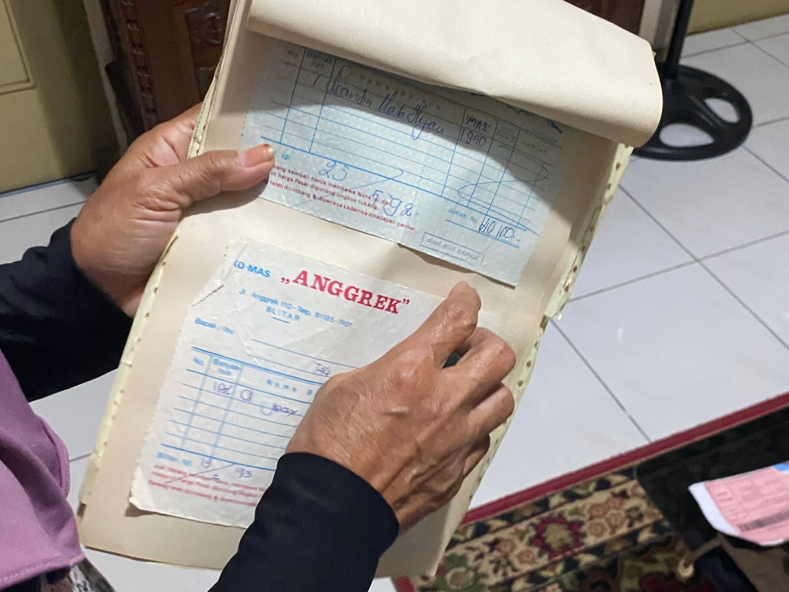 7e8f9999 1863 4b06 a68d 280d46f89e56