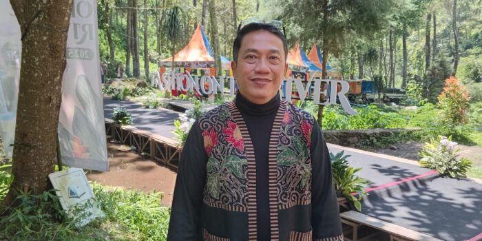 Fashion On The River 2025 Meriah di Coban Putri, Angkat Ekonomi Kreatif dan Pariwisata Kota Batu 1 IMG 20251002 WA0018 3