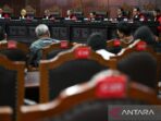 mk gelar sidang putusan 17 perkara 2647065