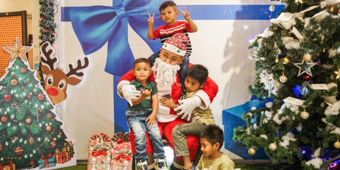 Senangnya Anak Panti Asuhan Don Bosco-Kasih Agape Rayakan Natal Bareng LAMORA Kota Lama Surabaya 1 d1c7123f 5bcf 48be 9e0d f959d0e12e34
