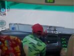 pelemparan bus pelemparan bus