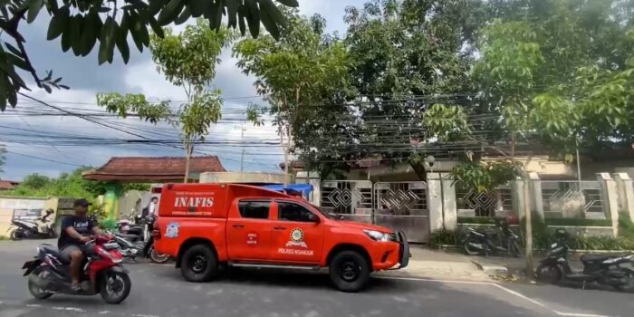 Bareskrim Sita Emas Saat Geledah Rumah Mewah Nganjuk, Ketua RT: Kelihatannya 1,6 Kg 1 WhatsApp Image 2026 02 20 at 9.11.56 PM