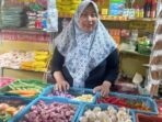 Harga cabai, ayam, telur di Pasar Soponyono Surabaya mulai turun